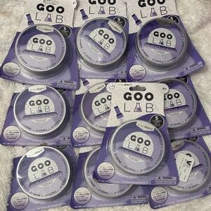 Goo Lab UV Reactive Putty W/Lights quantity 10 damaged packages but all sealed